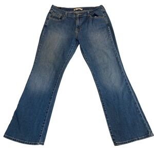 Levis 515 Boot Cut Jeans Womens 10S (Fits 30x28) Medium Wash Blue Denim Mid Rise